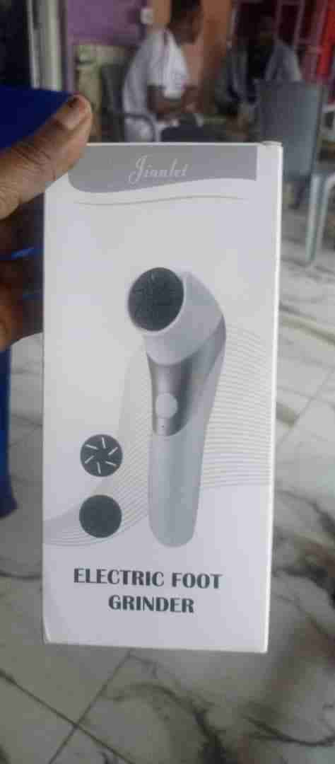 Ponceuse électrique rechargeable