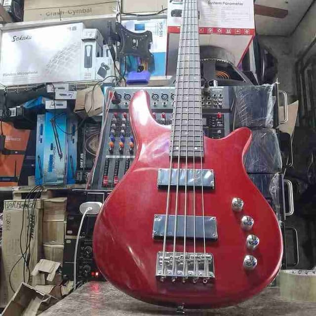 Guitare bass & Solo