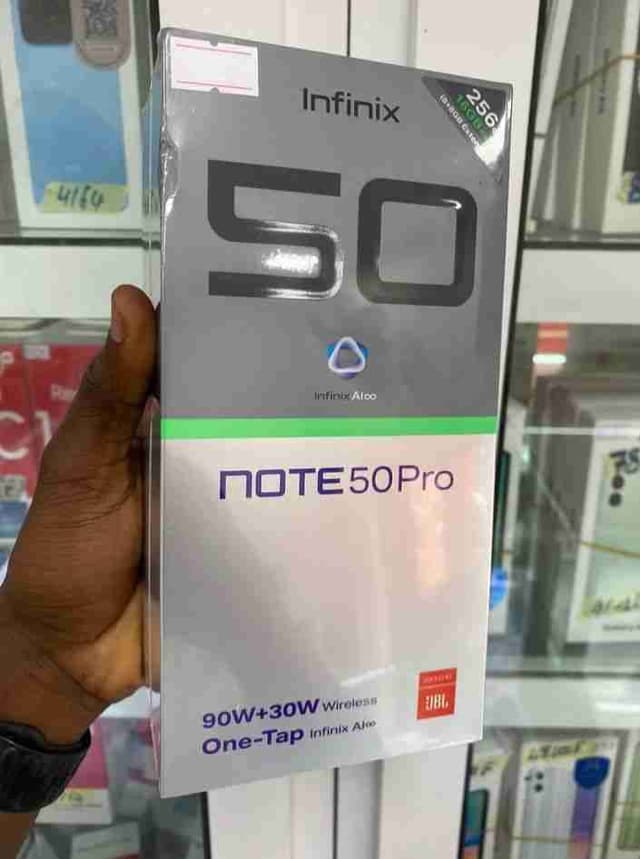 TÉLÉPHONE INFINIX NOTE 50 PRO