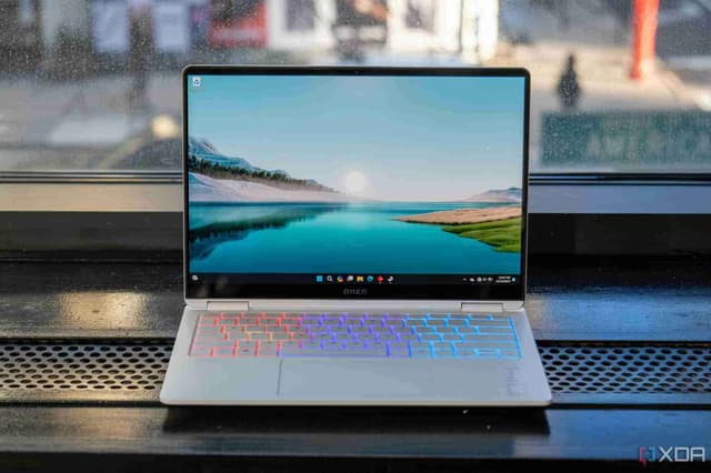 HP OMEN TRANSCEND 14 – PC Gamer Ultra Compact et Puissant 14 pouces blanc