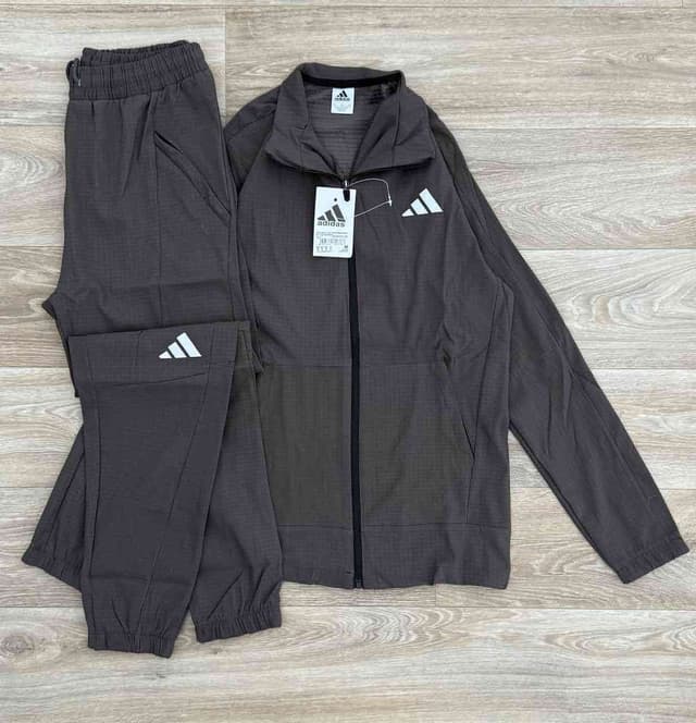 Complet Nike