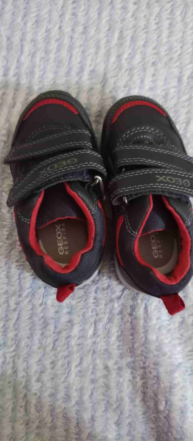 Chaussure Geox pour enfants