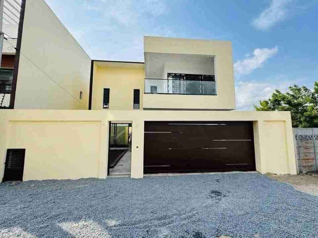 TRÈS BELLE VILLA DUPLEX À VENDRE