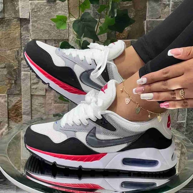 Air Max low