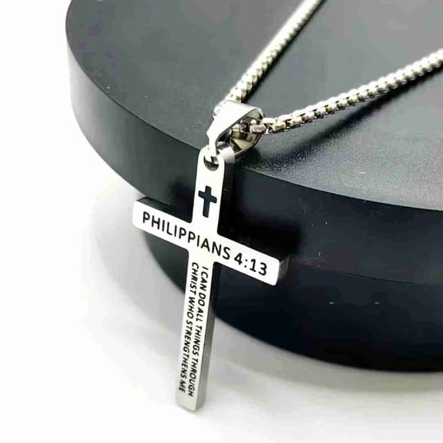 Collier Chrétienne Philippian 4-13