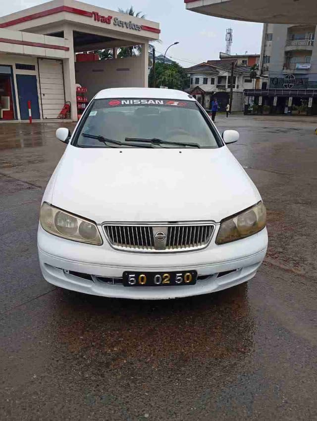 Nissan Sunny