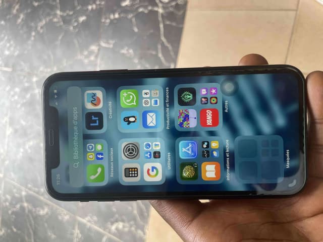 iPhone XR