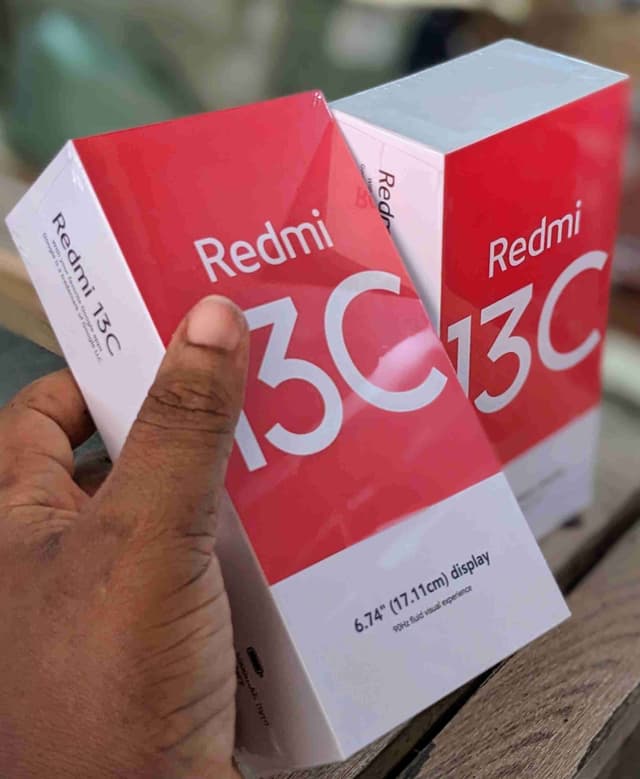XIAOMI REDMI13C ORIGINAL 256GO/8GO RAM