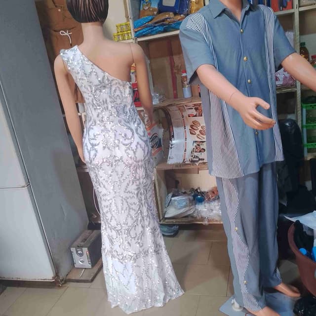 Robe de mariée paillettes blanche  taille l