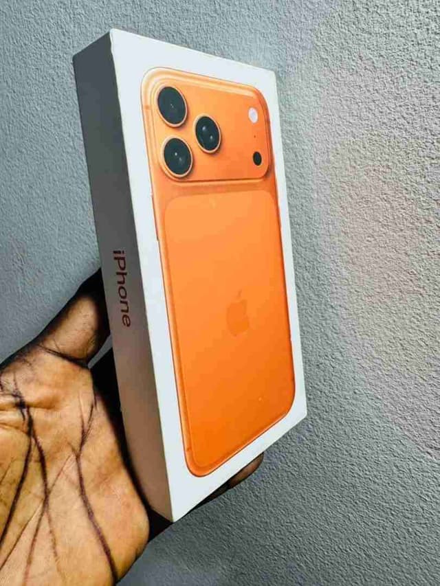 Iphone 17 pro max  256g