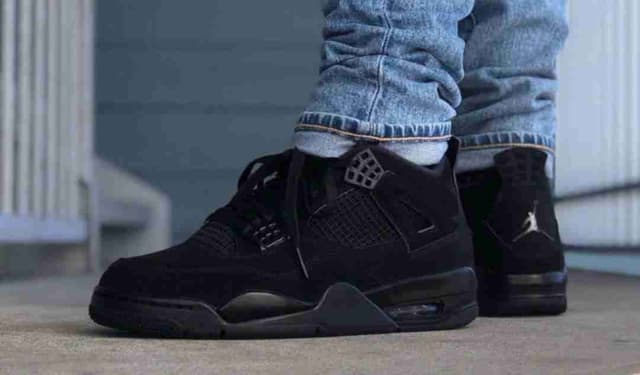 Air Jordan 4 rétro