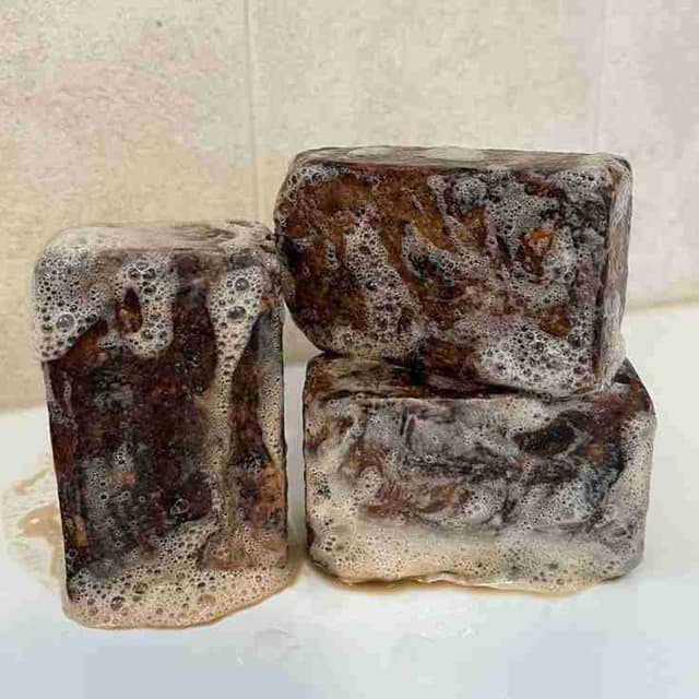 SAVON NOIRE