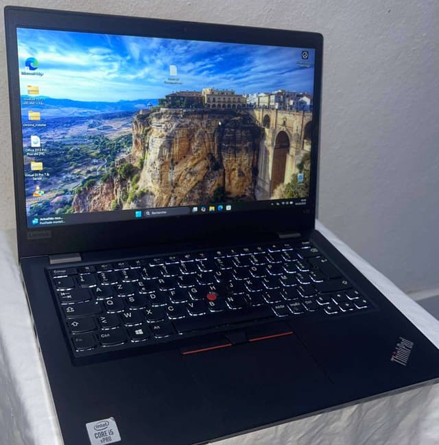Lenovo L13