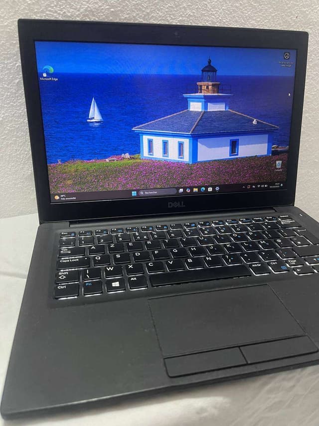 Dell Latitude 7390
