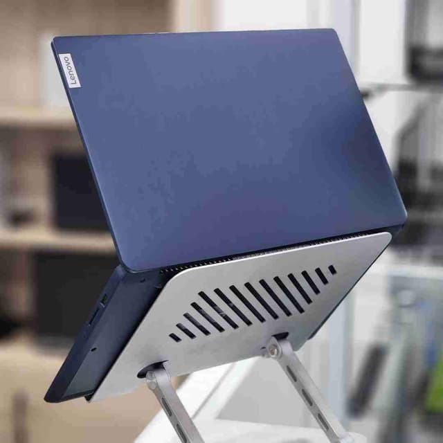 LENOVO IdeaPad 3 82RJ doté d'un Processeur Core i5 12eme génération