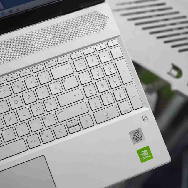 HP Pavilion Laptop 15-cs3xxx doté d'un Processeur core i7 10eme génération🔥