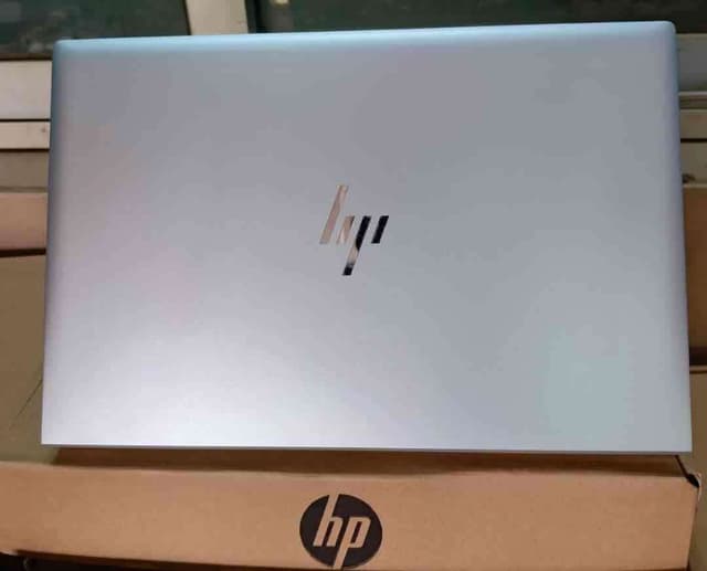 HP Elitebook 830 G7