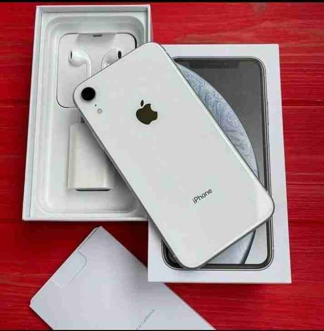 iPhone XR