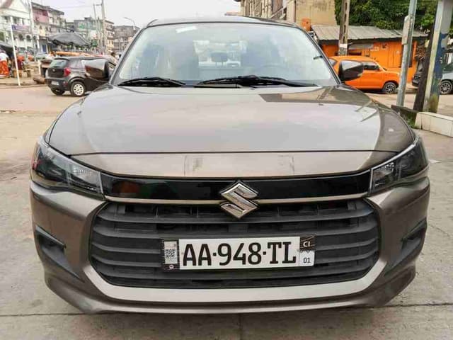 Suzuki dzire 2025en vente