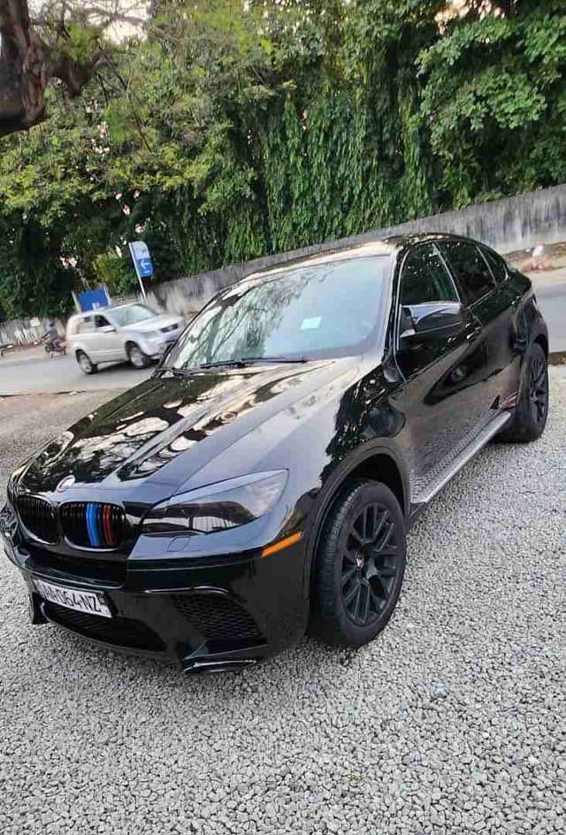 BMW X6 PACK M