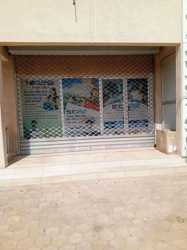 Boutique à louer