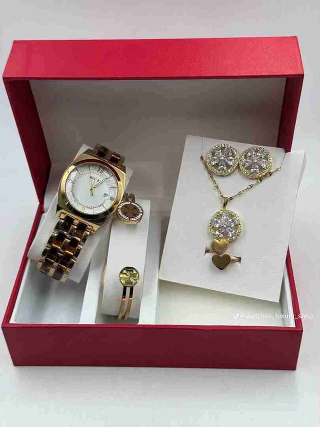 ✨ Montre Chic pour Femme – Élégance Garantie ✨