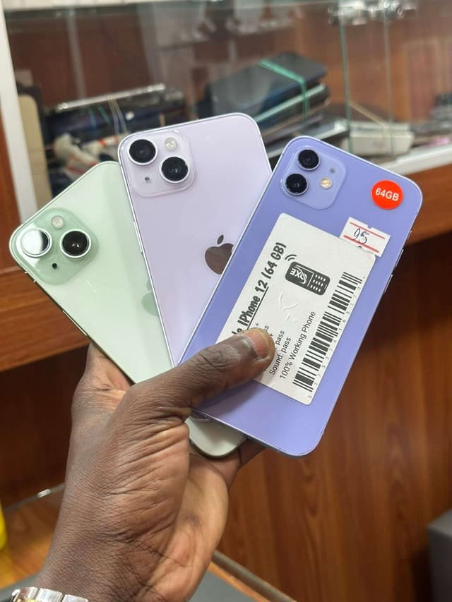 iPhone 12