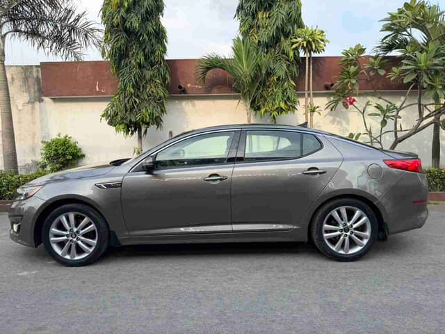 Kia optima en vente