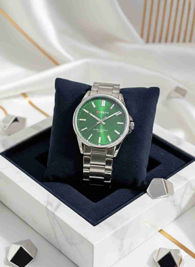 Montre Curren