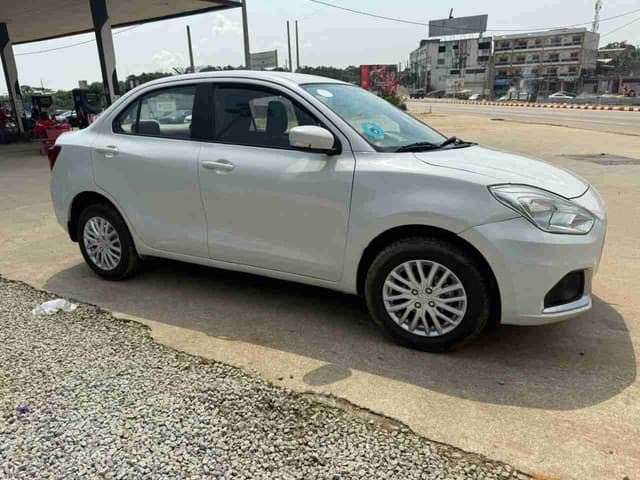 Suzuki dzire en vente