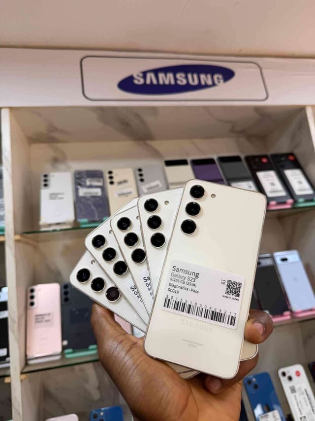 Samsung s23